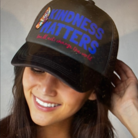 Natural Life Kindness Matters Trucker Cap - Picture 2 of 3